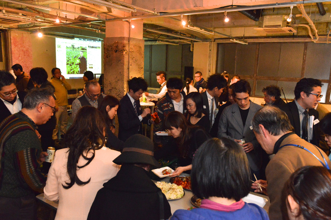 Y andparty Vol.1 : featuring ど根性ホルモン レポート